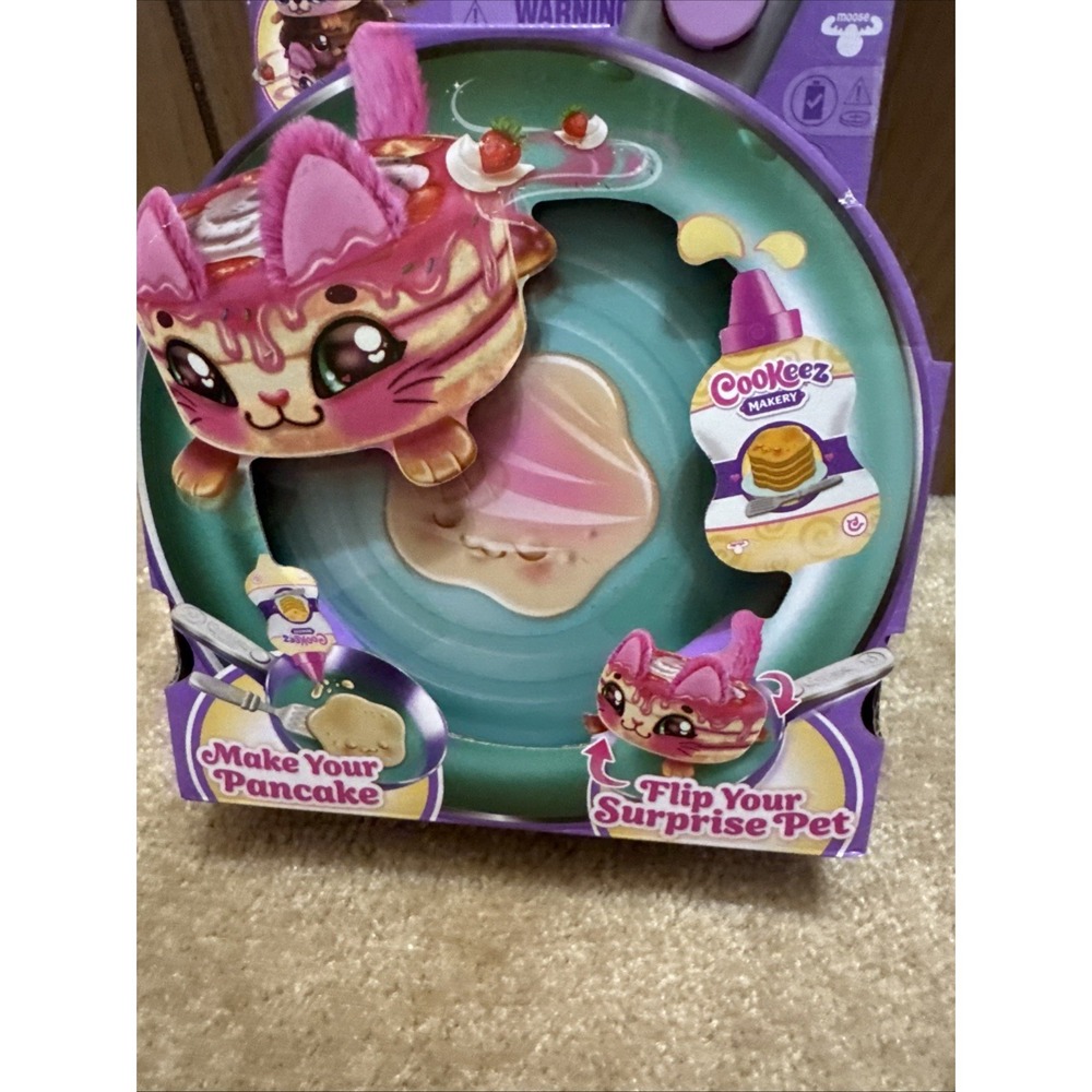 NIB Cookeez Makery Pancake Treatz Surprise Plush Strawberry Pink Kitty Toy - Picture 2 of 5